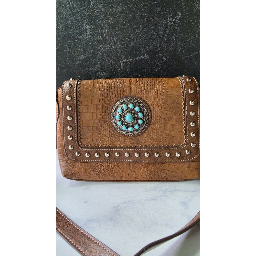 Blazin Roxx Faux Leather With  Faux Turquoise Crossbody Purse Handbag